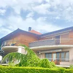 Appartement Selyemakacapartman Balatonlelle