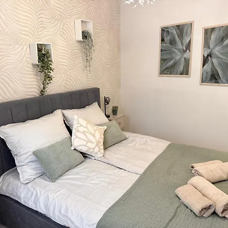 Selyemakacapartman Appartement Balatonlelle