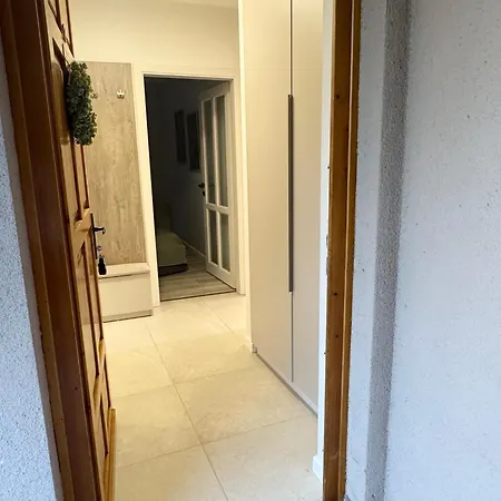Apartment Selyemakacapartman *